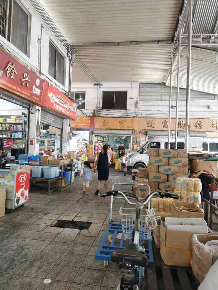 廣州南泰日用品批發市場緣何走紅？三大原因揭秘